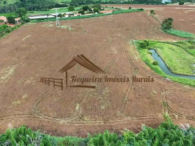 Casa / Sobrado para Venda em Piraju/SP Área Rural de Piraju 3 Quartos