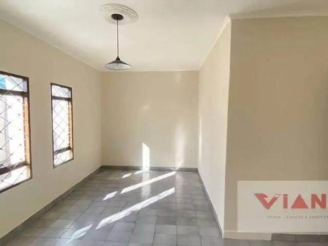 Casa / Sobrado para Venda em Pirassununga/SP Vila Brasil 3 Quartos
