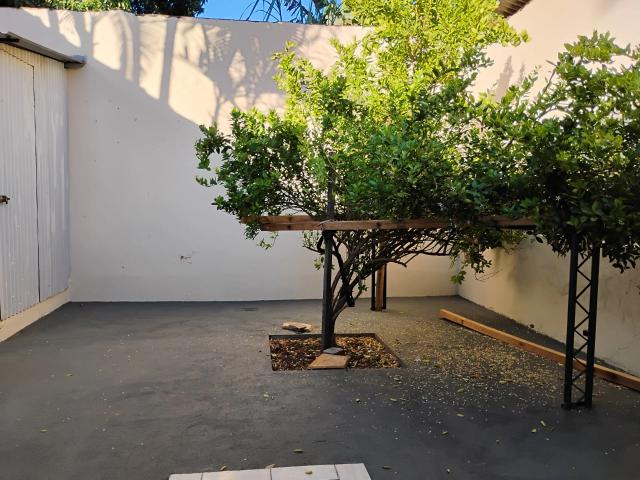Casa / Sobrado para Venda em Pirassununga/SP Centro 1 Quartos