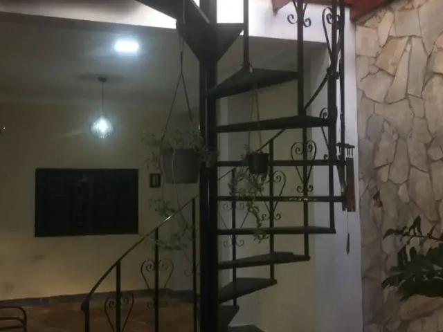 Casa / Sobrado para Venda em Pirassununga/SP Jardim Treviso 3 Quartos