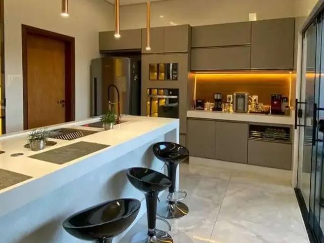 Casa / Sobrado para Venda em Pirassununga/SP Residencial Vila Romana 3 Quartos