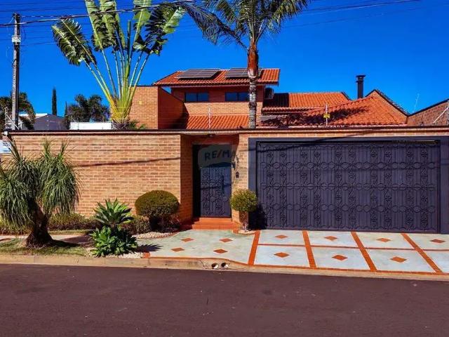 Casa / Sobrado para Venda em Pirassununga/SP Residencial Vila Romana 3 Quartos
