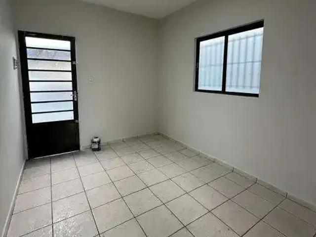 Casa / Sobrado para Venda em Piratininga/SP Centro 2 Quartos