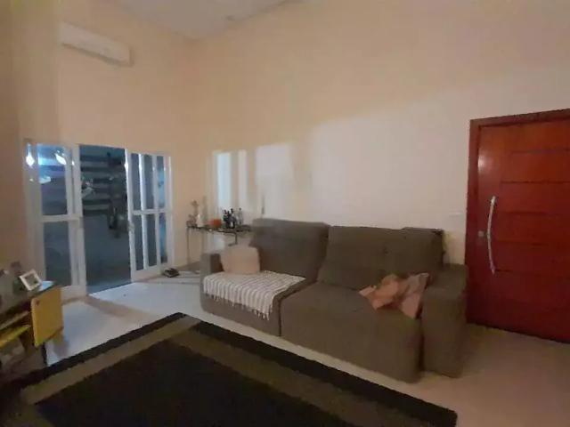 Casa / Sobrado para Venda em Piratininga/SP Centro 3 Quartos