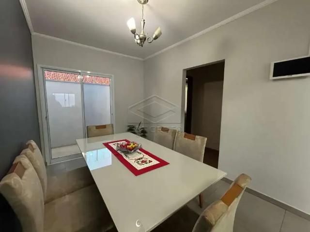 Casa / Sobrado para Venda em Piratininga/SP Centro 3 Quartos