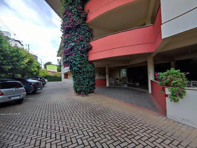Casa / Sobrado para Venda em Piratuba/SC Centro 38 Quartos