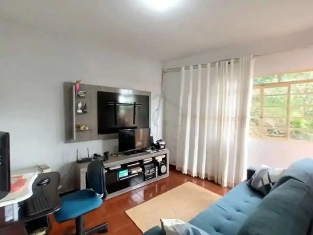 Casa / Sobrado para Venda em Poços de Caldas/MG Vila Cruz 3 Quartos