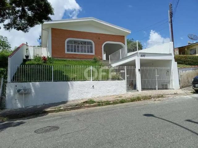 Casa / Sobrado para Venda em Poços de Caldas/MG Vila Togni 3 Quartos