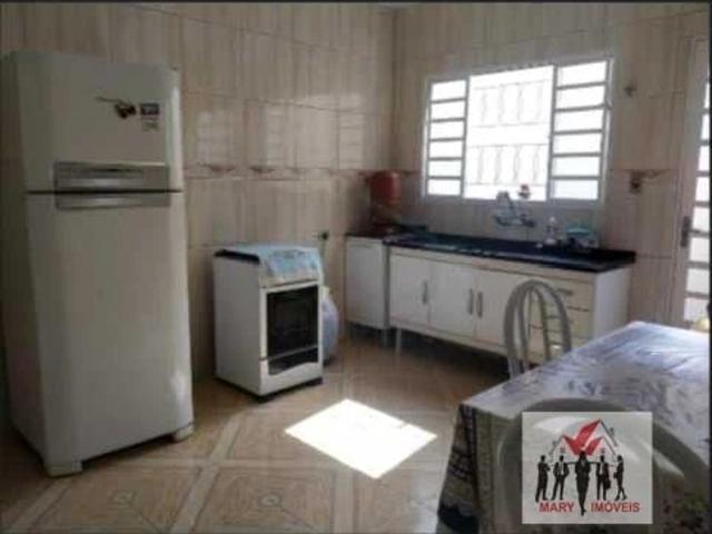 Casa / Sobrado para Venda em Poços de Caldas/MG Village São Luiz 2 Quartos