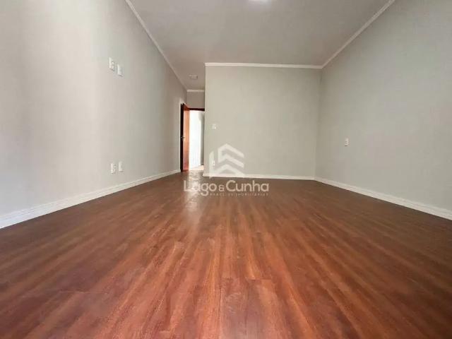Casa / Sobrado para Venda em Poços de Caldas/MG Village São Luiz 3 Quartos