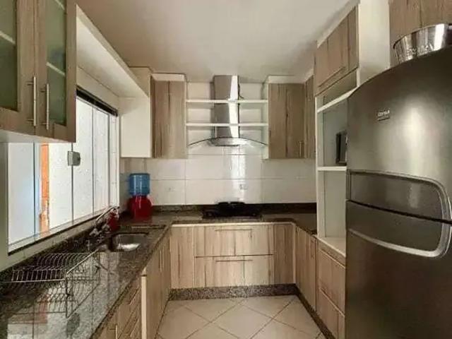 Casa / Sobrado para Venda em Poços de Caldas/MG Village São Luiz 3 Quartos