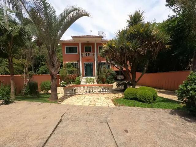 Casa / Sobrado para Venda em Poços de Caldas/MG Bianucci 4 Quartos