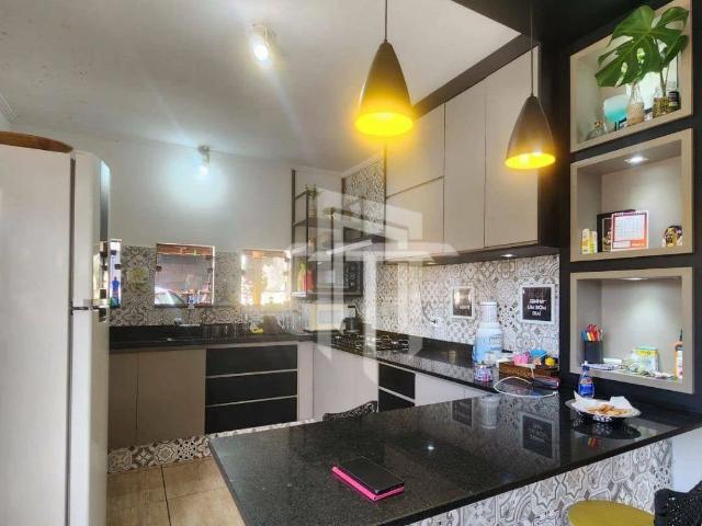 Casa / Sobrado para Venda em Poços de Caldas/MG Boa Esperança 2 Quartos