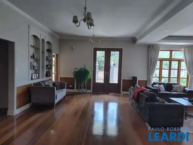 Casa / Sobrado para Venda em Poços de Caldas/MG Bortolan 3 Quartos