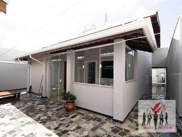 Casa / Sobrado para Venda em Poços de Caldas/MG Campo das Antas 3 Quartos
