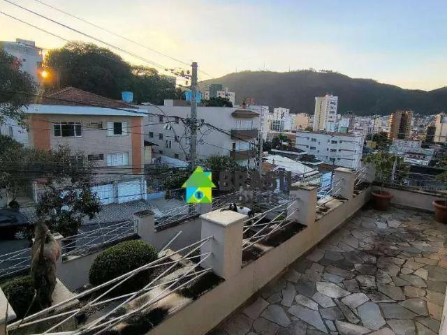 Casa / Sobrado para Venda em Poços de Caldas/MG Centro 4 Quartos