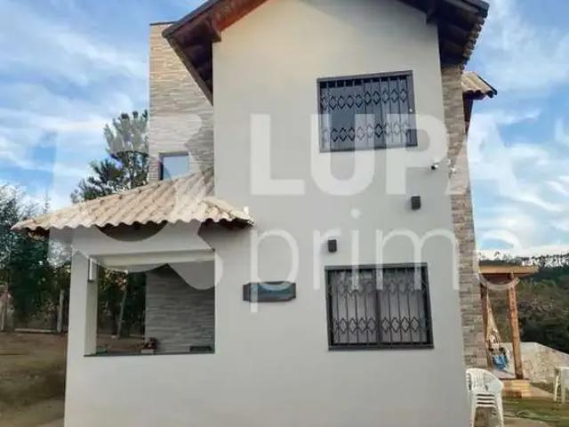 Casa / Sobrado para Venda em Poços de Caldas/MG Centro 6 Quartos