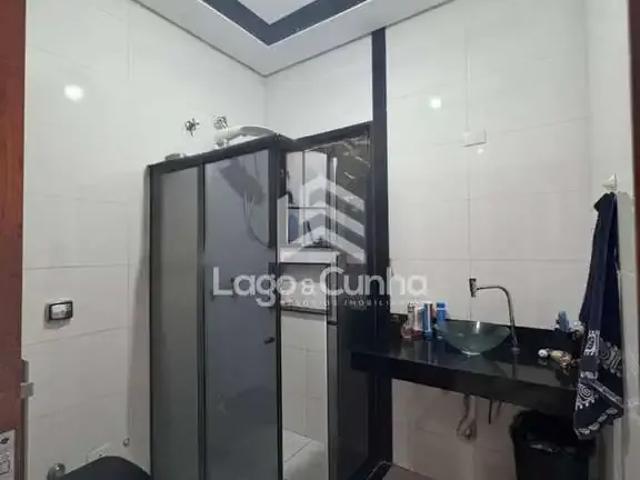 Casa / Sobrado para Venda em Poços de Caldas/MG Colinas 2 Quartos