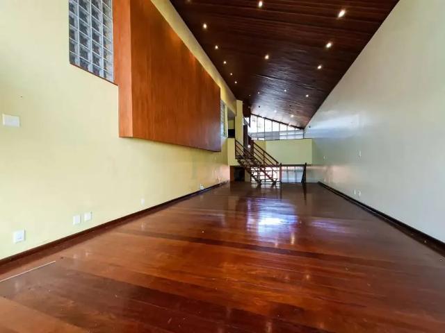Casa / Sobrado para Venda em Poços de Caldas/MG Cristiano Ozório 3 Quartos