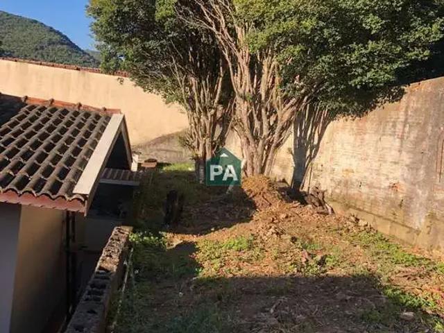 Casa / Sobrado para Venda em Poços de Caldas/MG Dom Bosco 3 Quartos