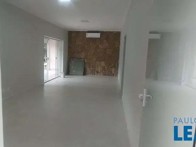 Casa / Sobrado para Venda em Poços de Caldas/MG Jardim Country Club 3 Quartos
