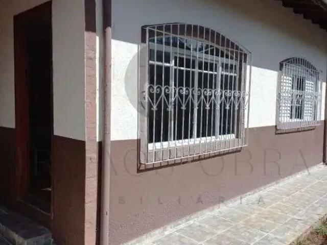 Casa / Sobrado para Venda em Poços de Caldas/MG Jardim Country Club 3 Quartos