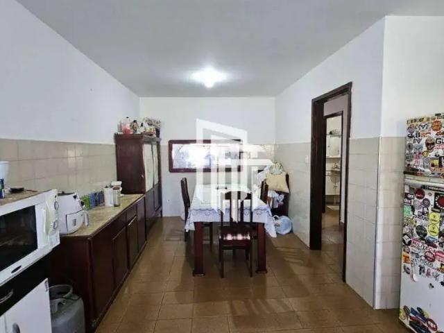 Casa / Sobrado para Venda em Poços de Caldas/MG Jardim Country Club 3 Quartos