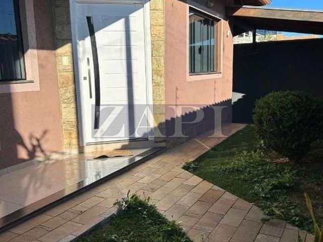 Casa / Sobrado para Venda em Poços de Caldas/MG Monte Verde II 3 Quartos
