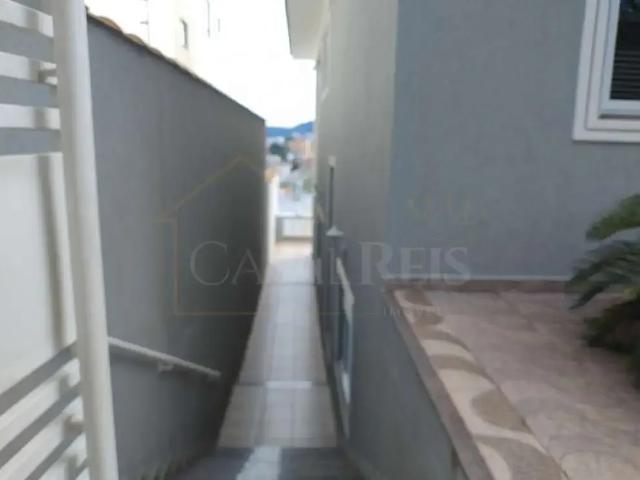 Casa / Sobrado para Venda em Poços de Caldas/MG Jardim Carolina 3 Quartos