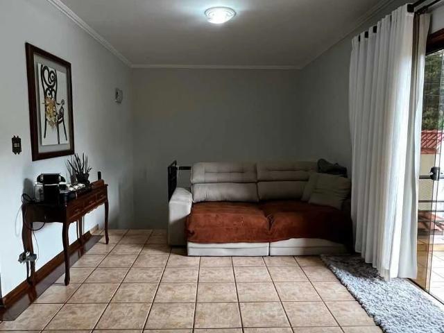 Casa / Sobrado para Venda em Poços de Caldas/MG Jardim Centenário 4 Quartos