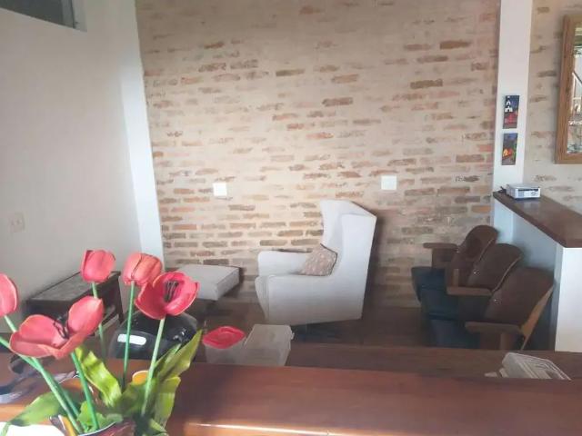 Casa / Sobrado para Venda em Poços de Caldas/MG Jardim Centenário 3 Quartos