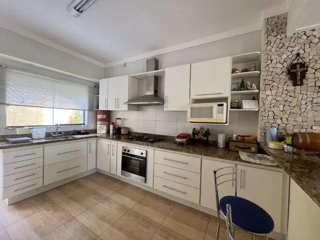 Casa / Sobrado para Venda em Poços de Caldas/MG Jardim Centenário 3 Quartos
