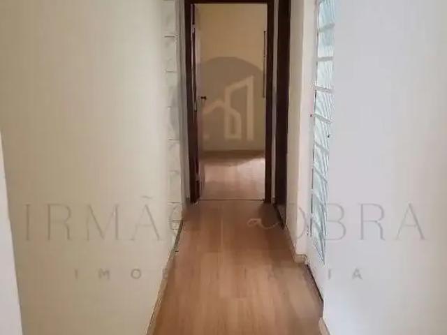 Casa / Sobrado para Venda em Poços de Caldas/MG Jardim Centenário 3 Quartos