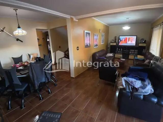 Casa / Sobrado para Venda em Poços de Caldas/MG Jardim Centenário 3 Quartos