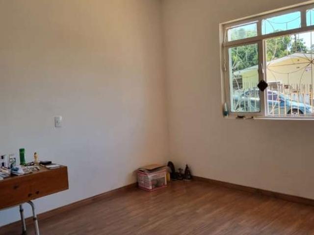 Casa / Sobrado para Venda em Poços de Caldas/MG Jardim América 2 Quartos