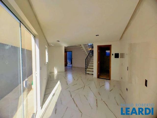 Casa / Sobrado para Venda em Poços de Caldas/MG Jardim Bandeirantes 2 Quartos