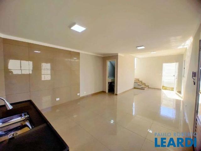 Casa / Sobrado para Venda em Poços de Caldas/MG Jardim Bandeirantes 2 Quartos