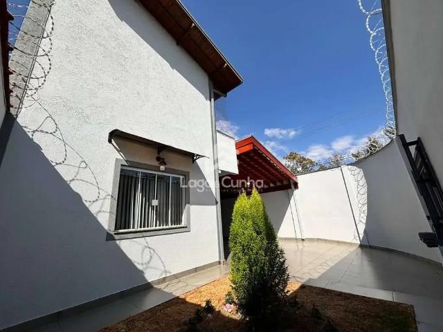 Casa / Sobrado para Venda em Poços de Caldas/MG Jardim Doutor Ottoni 2 Quartos