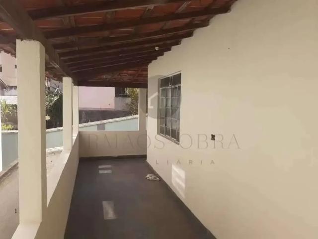 Casa / Sobrado para Venda em Poços de Caldas/MG Jardim dos Estados 3 Quartos