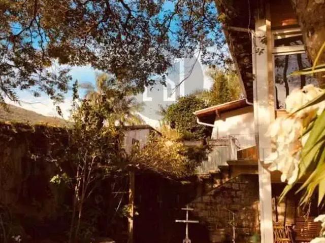 Casa / Sobrado para Venda em Poços de Caldas/MG Jardim dos Estados 3 Quartos