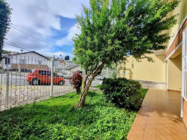 Casa / Sobrado para Venda em Poços de Caldas/MG Jardim dos Estados 2 Quartos