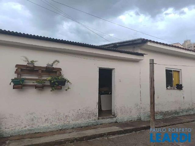 Casa / Sobrado para Venda em Poços de Caldas/MG Jardim dos Estados 2 Quartos