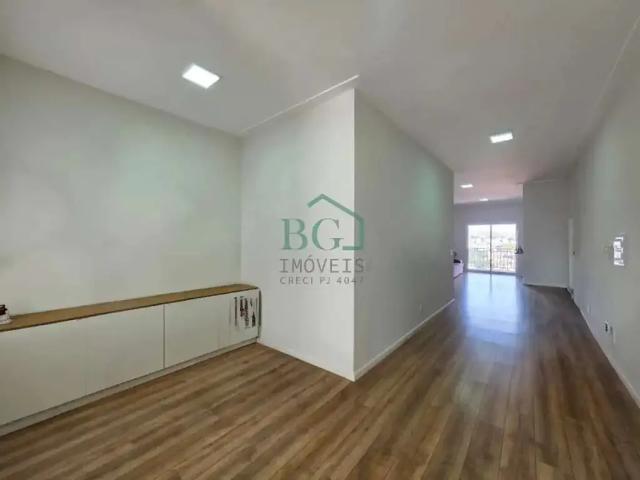 Casa / Sobrado para Venda em Poços de Caldas/MG Jardim dos Estados 4 Quartos