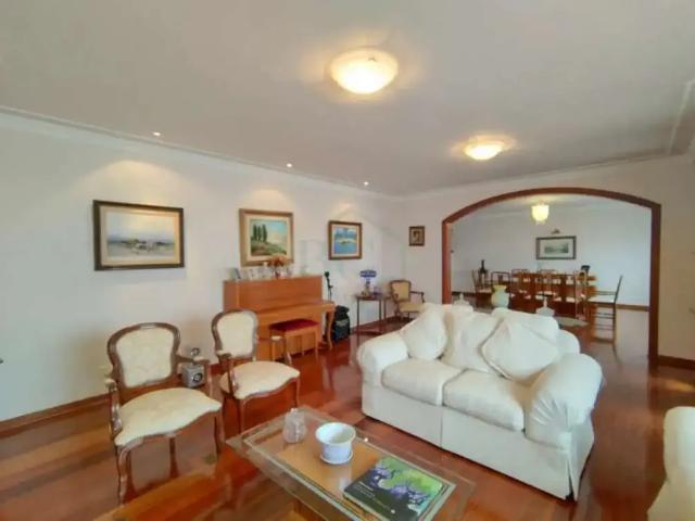 Casa / Sobrado para Venda em Poços de Caldas/MG Jardim dos Estados 5 Quartos