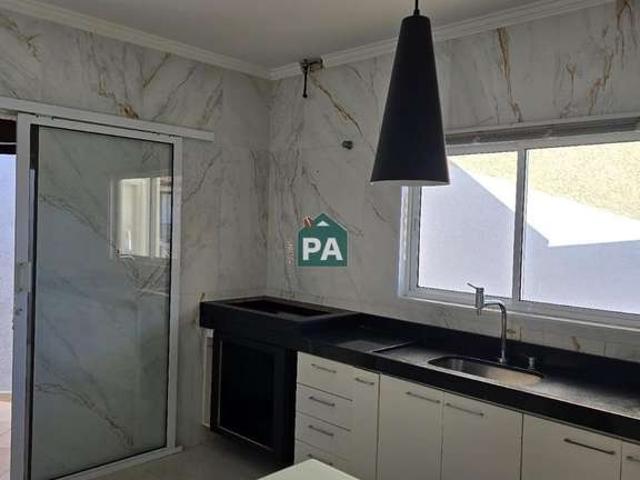 Casa / Sobrado para Venda em Poços de Caldas/MG Jardim das Azaléias 3 Quartos