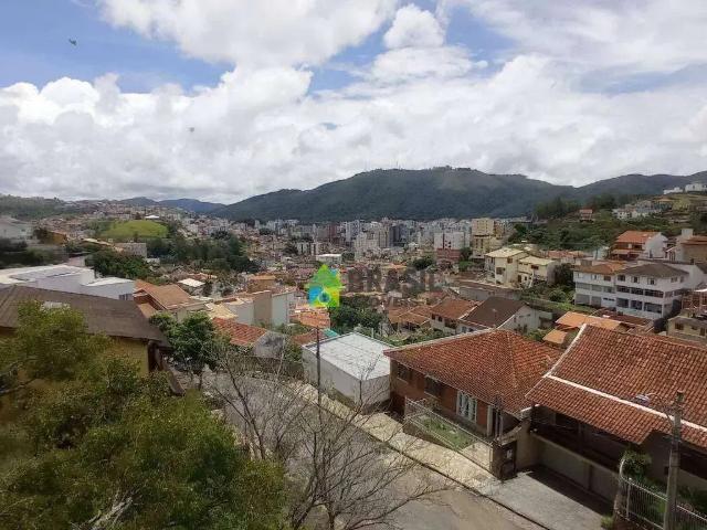 Casa / Sobrado para Venda em Poços de Caldas/MG Jardim Del Rey 4 Quartos