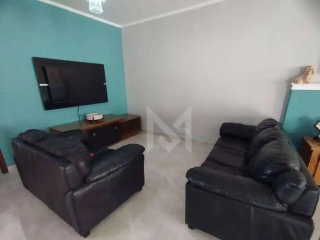 Casa / Sobrado para Venda em Poços de Caldas/MG Jardim Ipê 3 Quartos