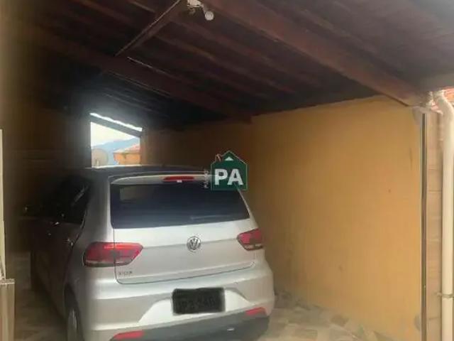 Casa / Sobrado para Venda em Poços de Caldas/MG Jardim Ipê 3 Quartos