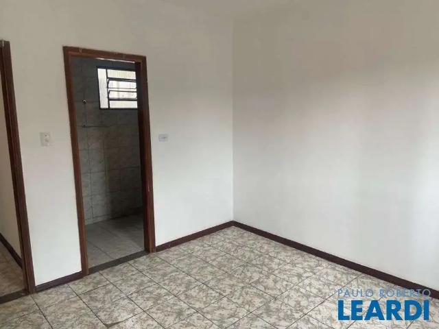 Casa / Sobrado para Venda em Poços de Caldas/MG Jardim Ipê 3 Quartos
