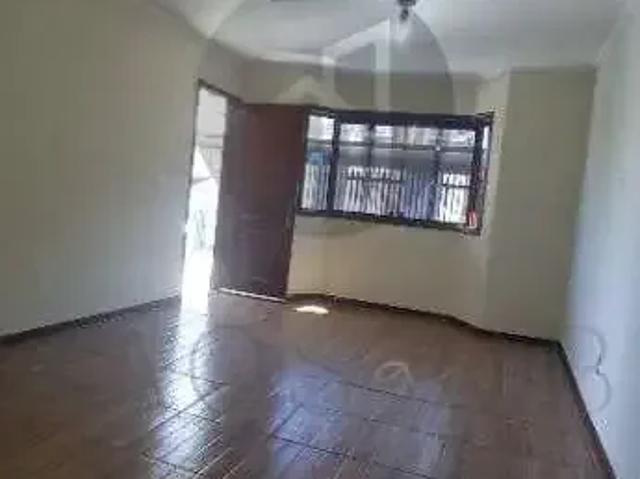 Casa / Sobrado para Venda em Poços de Caldas/MG Jardim Ipê 3 Quartos